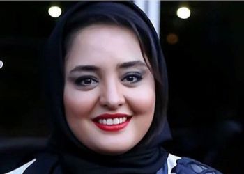 عکس / رونمایی  نرگس محمدی  از خواهران زیبا و  مادر جوانش ... / همگی شبیه همن ...