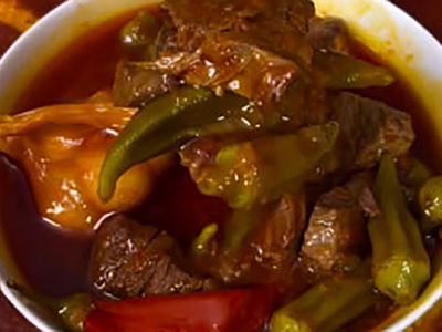 خورشت بامیه رو اینجوری درست کنید / فیلم