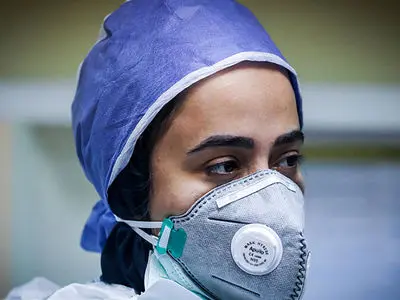 مطالبات کادر درمان در محاصره بدهی‌ های بیمه ای / فوریت تسویه بدهی حدود 110همتی شرکت های بیمه گر به‌ وزارت بهداشت در شرایط بحرانی