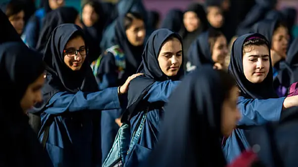 3 چالش آموزش و پرورش در سالی که گذشت / از بدحالی دانش آموزان تا رتبه بندیِ پر نقص معلمان !