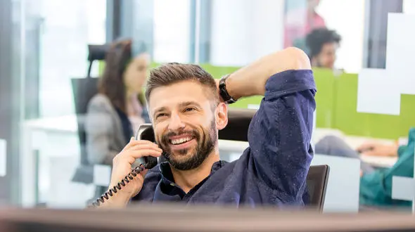 امروز با دوستتان تماس بگیرید و بگویید دلم برای صدایت تنگ شده بود!