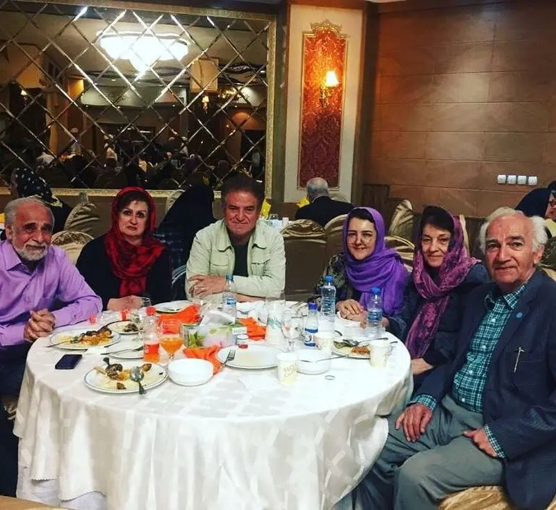  زویا امامی