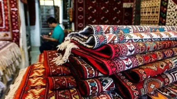 وضعیت صادرات فرش ایرانی «خجالت‌آور» و در حد «فاجعه» است