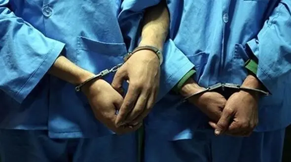 دستگیری 2 کارمند  رشوه بگیر شهرداری اسلامشهر 