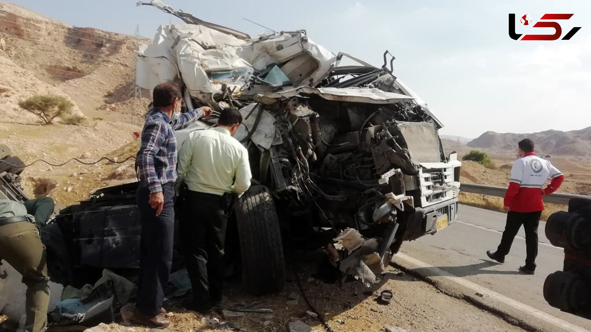 خروج از جاده تانکر حامل گاز مرگ راننده آن را رقم زد + عکس