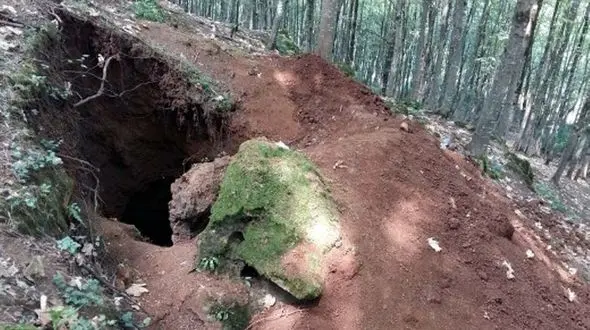 کشف غارهای باستانی در دره تارش املش