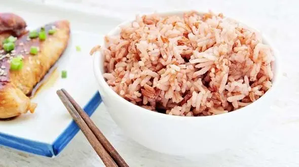 برنج قهوه ای مغذی اما کم کالری