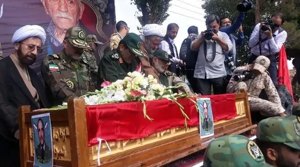 تشییع و خاکسپاری پیکر امیر سرتیپ احمد ترکان پدر توپخانه ایران