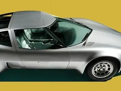 آشنایی با شورولت ائرووت 1976؛ گوهری درخشان در موزه پیترسن + عکس