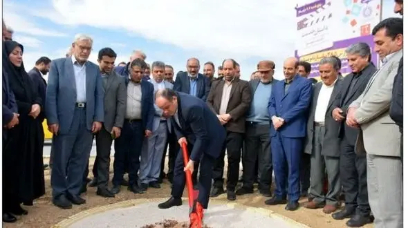 آیین کلنگ زنی و افتتاح پروژه های شاخص و محله محور شهرداری نجف آباد به ارزش 285 میلیارد