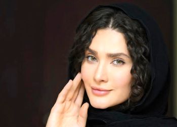 مامان صدیقه سریال «بچه مهندس» با پیراهن سنتی‌اش، رنگارنگ‌تر از همیشه دیده شد!