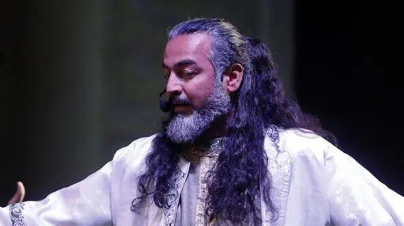 فیلم آواز باشکوه پرواز همای در صدا و سیما برای اولین بار ! / حنجره اش از طلاست !