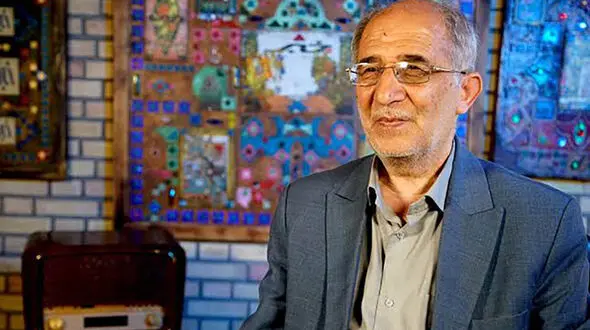 در جنگ ۱۲ روزه نمی خواستند رهبری را بزنند / به شمخانی گفتم  تحلیلم این است رهبری و بیت رهبری را می‌زنند