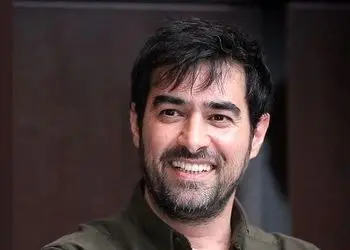 شهاب حسینی تغییر چهره داد ؛ آقای بازیگر با سبیل دسته دارش قابل شناسایی نیست