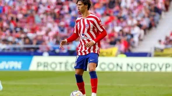 جدال یونایتد و پاریس برای جانشین رونالدو و مسی