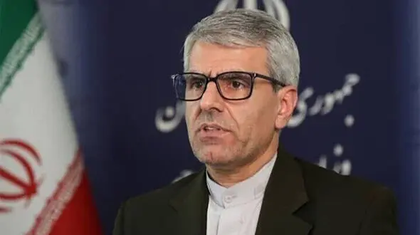 دیدار وزیر خارجه عمان با عراقچی در تهران