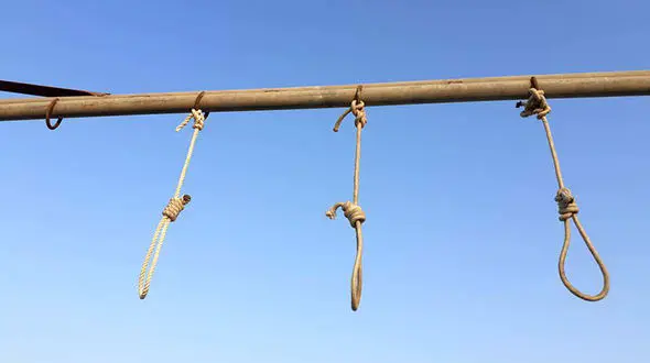  اعدام همزمان دختر خاله و پسر خاله در زندان تهران / آن دو باهم بی عفتی می کردند 