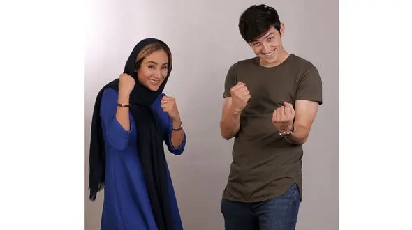 ژست عجیب و غریب بهاره افشاری و سردار آزمون +عکس