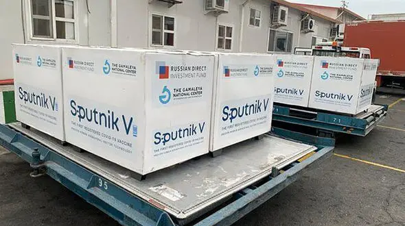 100 هزار دوز واکسن روسی به کشور وارد می شود 