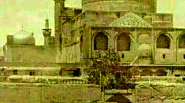 حرم امام رضا (ع) در زمان قاجار+عکس 
