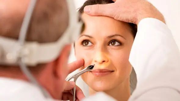 پولیپ بینی چیست؟