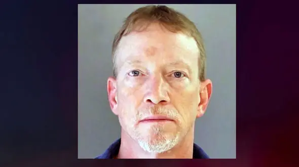 زندان برای پدر بی فکر+عکس