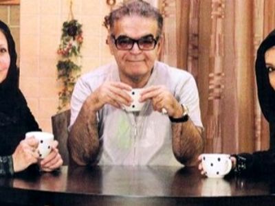 فیلم/ نگاهی به چیدمان شاهانه و مجلل خانه حمید لولایی/ از دکوراسیون اتاق خوابش تا لوستر و پرده‌های اعیانی و ...