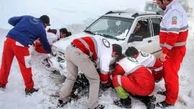 به ٩٠ دستگاه خودروی گرفتار شده در برف و کولاک، امدادرسانی شد
