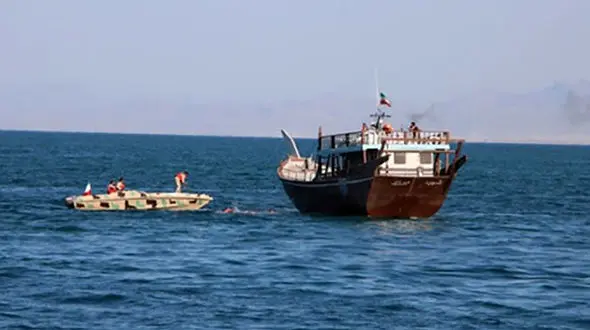 انهدام باند بین‌المللی قاچاق مواد مخدر در آب‌ های جاسک