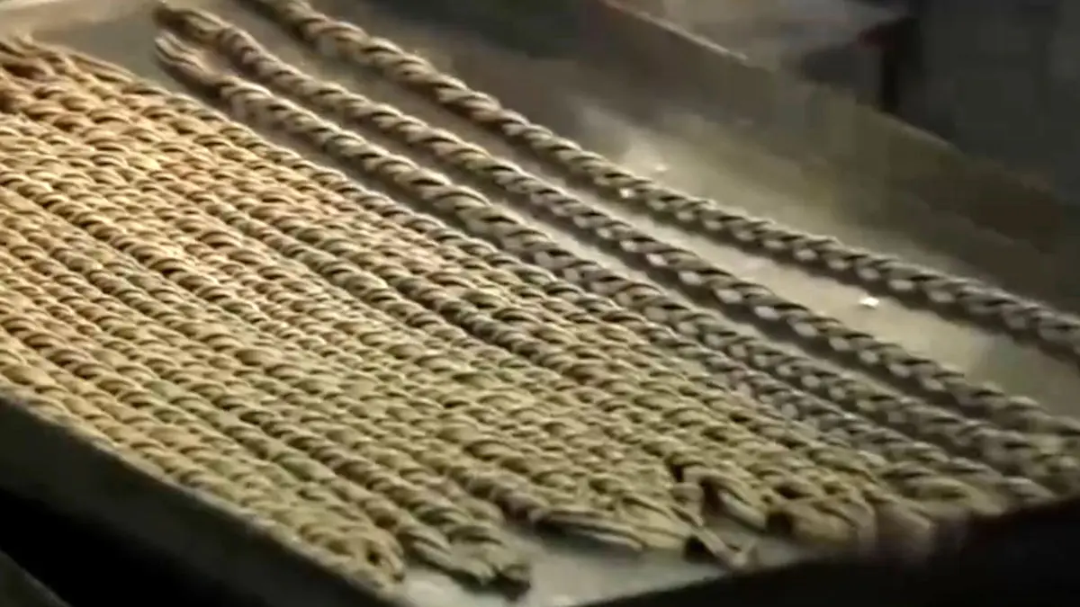 فیلم تولید شکلات نوستالژی ایران