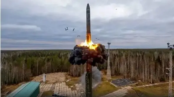 تهدیدی تازه برای اروپا؛ هایپرسونیک‌های اتمی روسیه آماده حمله