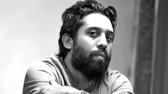 روزبه نعمت الهی خواننده مشهور ایرانی از 40 سال رنج و غصه گفت + عکس