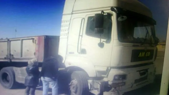 عروس و داماد داخل تریلی راز کثیفی داشتند/ در خواف رخ داد + عکس 