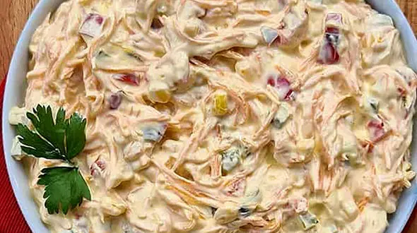 سالاد ماست و سبزیجات