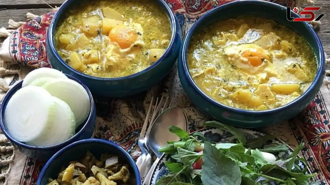 طرز تهیه اشکنه پای ثابت آشپزخانه‌ های قجری