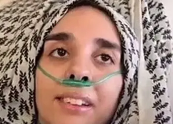 فیلم / فرزند دانشمند شهید هسته‌ای پس از ماه‌ها به هوش آمد