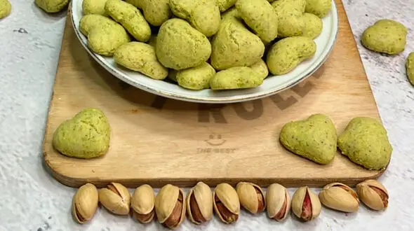 طرز تهیه شیرینی سنتی کرمان مناسب برای نوروز + فیلم