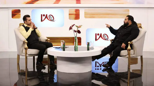 رضا صادقی پیراهنش را برای کمک به زلزله زده ها 10 میلیون فروخت! + فیلم