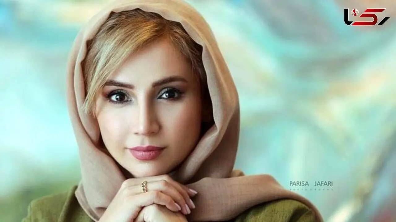 متن زیبای کارت دعوت عروسی ساده و شیک شبنم قلی خانی: کارت عروسی‌مان را همسرم طراحی کرد و روی آن شعری از فریدون مشیری نوشتیم