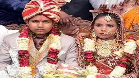 ازدواج یک زن با 2 زن ! / رازی که لو رفت+تصاویر 