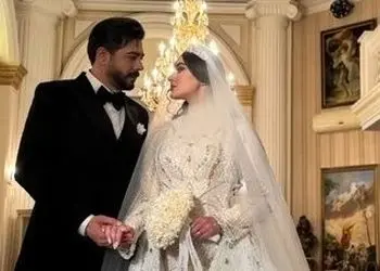 فیلم / صفر تا 100 سهیل قاصدی داماد مریم مومن / از صدای مخملی اش در گویندگی و رادیو و بازیگری تا عروسی با مریم مومن در 34 سالگی و...