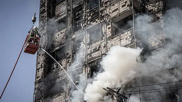 مصدومان آتش‌سوزی سبزوار به بیش از ۵۰ نفر رسید