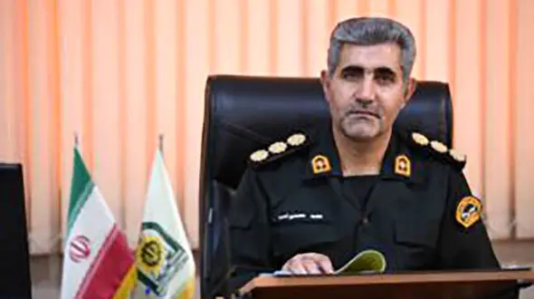 دستبند پلیس شوش بر دستان سارقین مسلح موتورسیکلت 