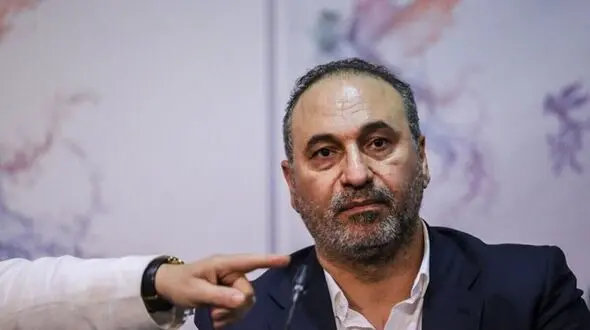 فیلم تاسفبار حمید فرخ نژاد : آخرش من ماندم با موبایلم  /  ایران موقعیت و پول داشتم اما !