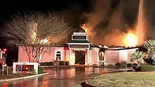 بازداشت مردی در آلمان که به دنبال آتش زدن مسجد بود