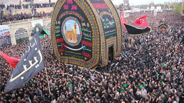 فرهنگ محرم در استان‌ های مختلف ایران؛ از نخل‌ گردانی یزد تا گِل‌ مالی لرستان