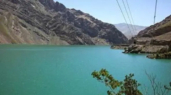 رها سازی آب سد کرج آغاز شد