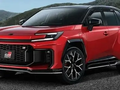 تصاویر جدید از تویوتا راوفور GR؛ خودرویی خشن و حرفه ای