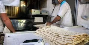 قطع سهمیه آرد دولتی نانوایی‌ های متخلف در کنار جریمه نقدی