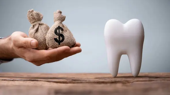 گرانی دندان‌پزشکی و دست‌های خالی بیمه / بیمه سلامت: فعلاً امکان توسعه خدمات نیست